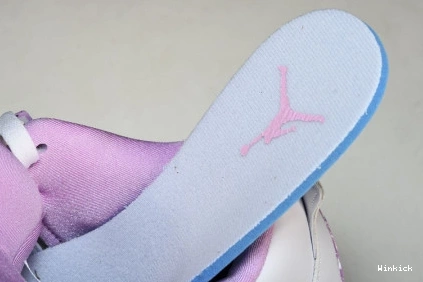  JORDAN CT8527-116 - RETRO 4 0824